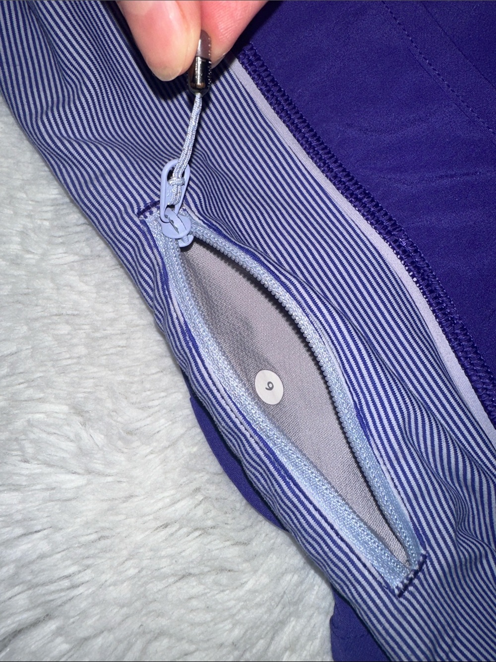 **RARE** discontinued lululemon athletica Run:Speed Short in Power Purple - Picture 6 of 8